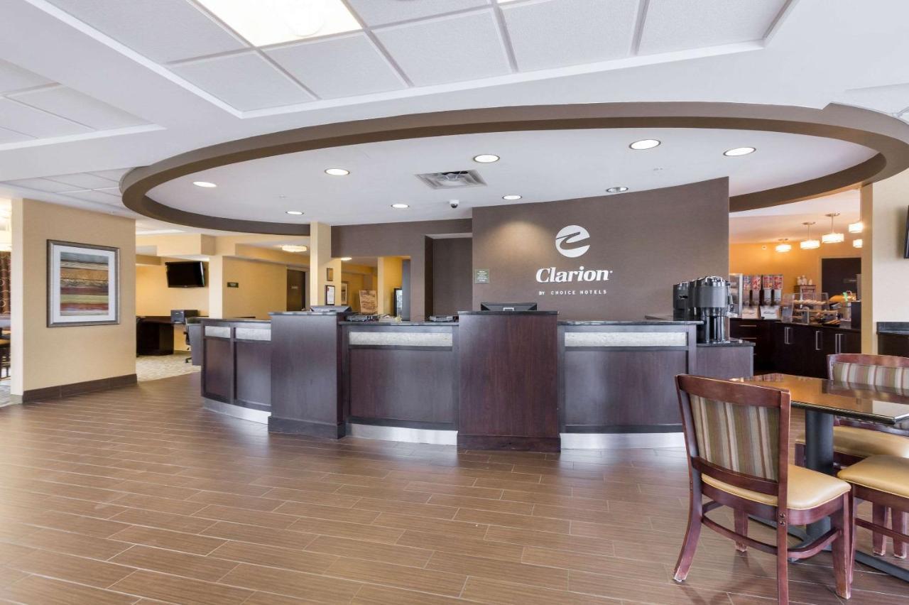 Clarion Hotel Beachwood-Cleveland Buitenkant foto