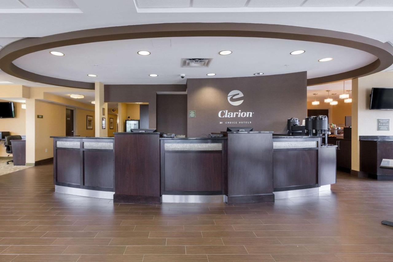 Clarion Hotel Beachwood-Cleveland Buitenkant foto